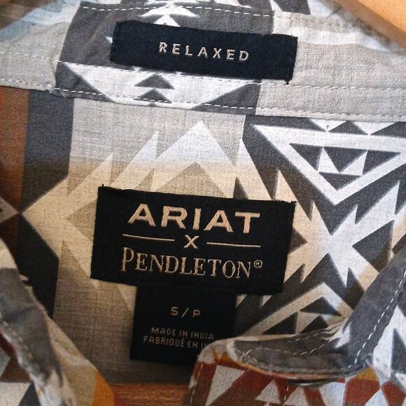 Ariat with Pendleton Billie jean button down arrowhead western shirt - Picture 5 of 9